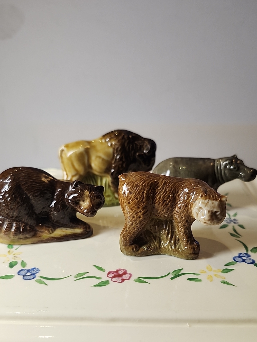 Wade Whoppas England Ceramic Brown Bear Figurine - Small Pets Decor Set -4